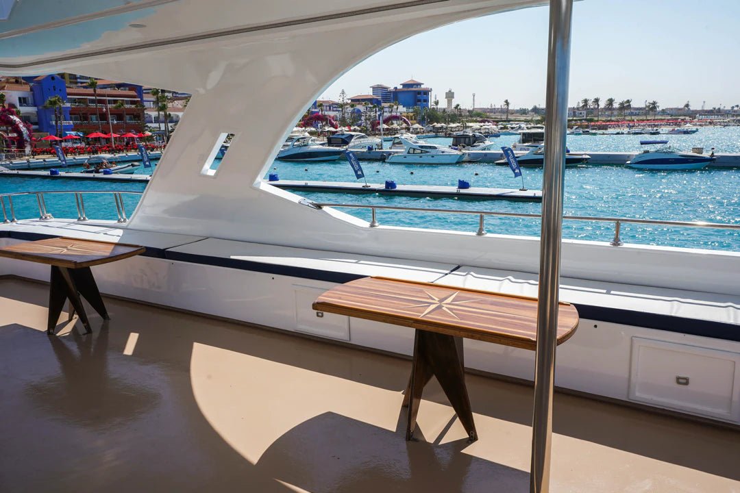 Porto Marina: Eyoun El Bahr Private Yacht Trip with Swimming and Optional Lunch in North Coast