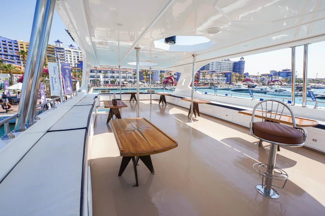 Porto Marina: Eyoun El Bahr Private Yacht Trip with Swimming and Optional Lunch in North Coast