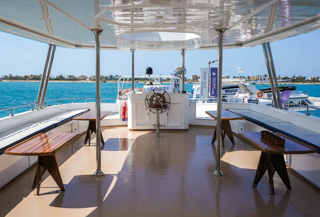 Porto Marina: Eyoun El Bahr Private Yacht Trip with Swimming and Optional Lunch in North Coast