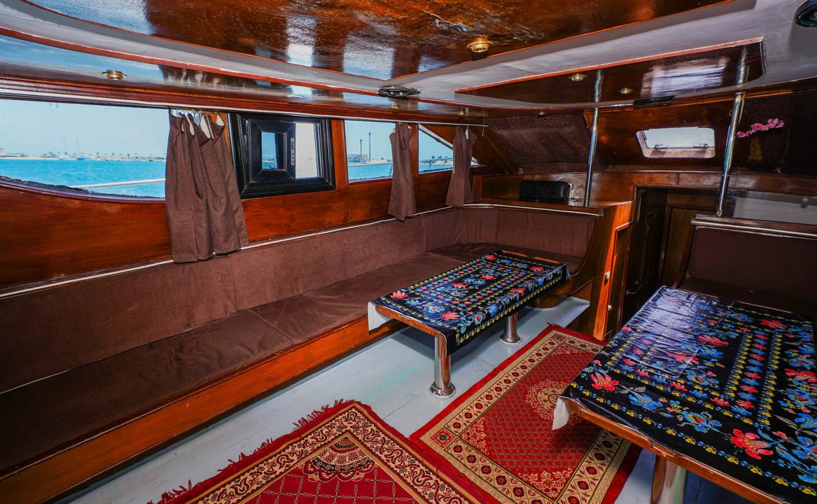 Porto Marina: Miracle Private Yacht Trip with Swimming and Optional Lunch in North Coast