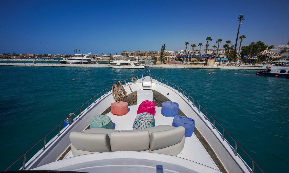 Porto Marina: Portonoshka Private Yacht Trip with Swimming and Optional Lunch in North Coast