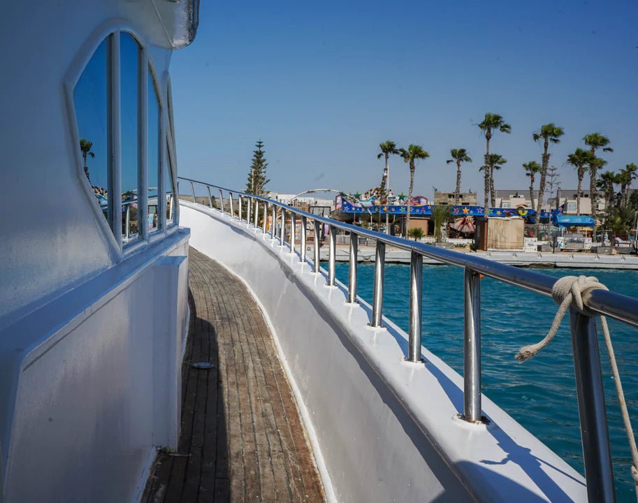 Porto Marina: Portonoshka Private Yacht Trip with Swimming and Optional Lunch in North Coast