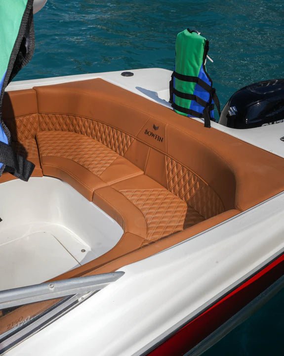 Porto Marina: Private Speedboat Trip with Swimming in North Coast