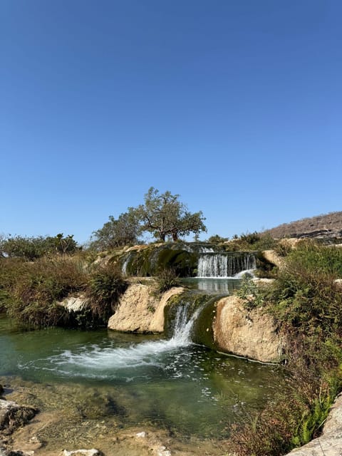 Salalah: East Coast Highlights Tour to Wadi Darbat Waterfalls and Jabal Samhan Mountain