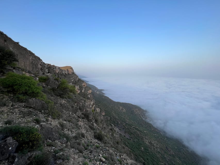 Salalah: East Coast Highlights Tour to Wadi Darbat Waterfalls and Jabal Samhan Mountain