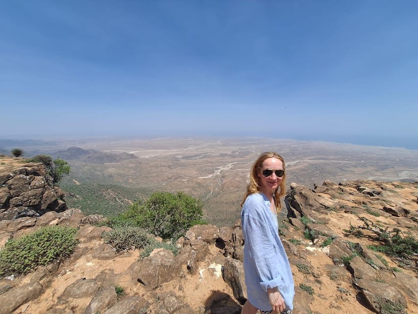 Salalah: East Coast Highlights Tour to Wadi Darbat Waterfalls and Jabal Samhan Mountain