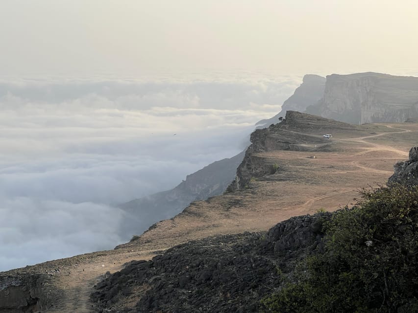 Salalah: East Coast Highlights Tour to Wadi Darbat Waterfalls and Jabal Samhan Mountain