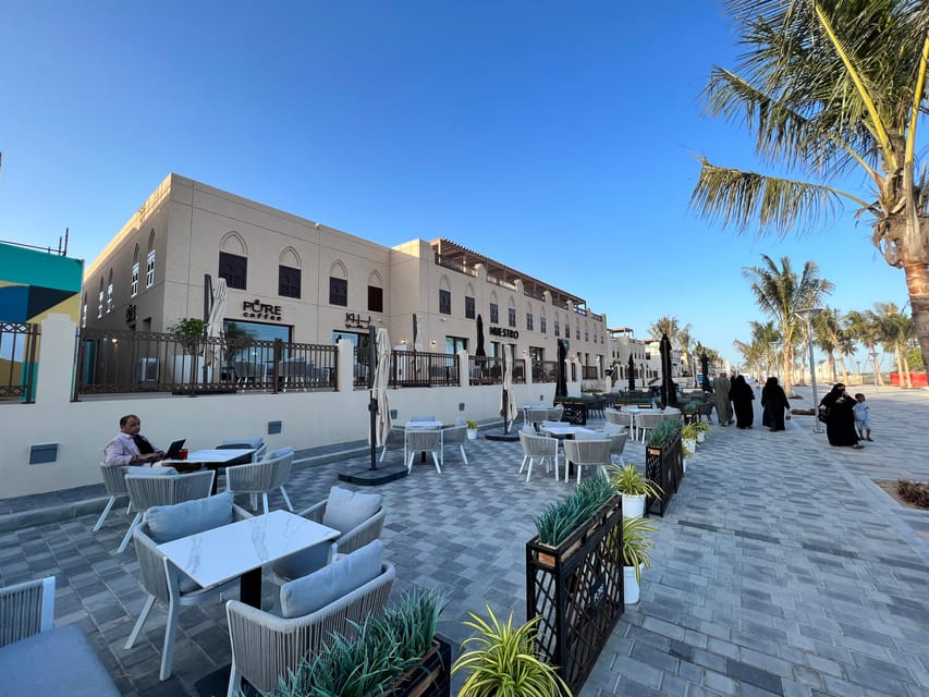 Salalah: Half - Day City Landmarks, Mountains, and Beach Private Guided Tour