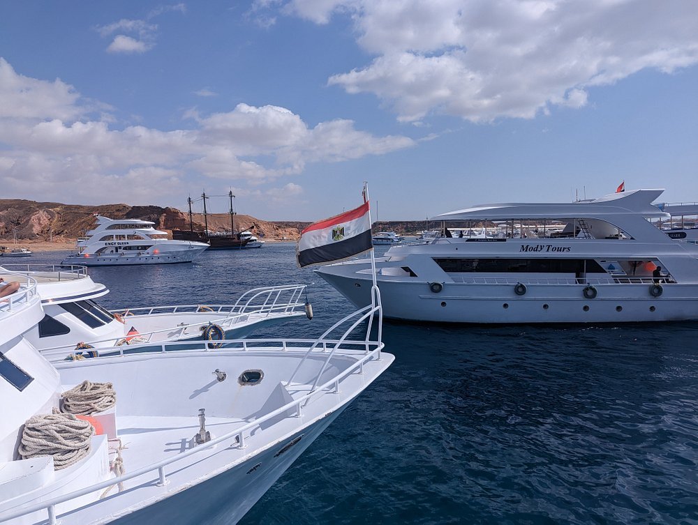 Sharm El Sheikh: Snorkeling Day Trip To Ras Mohamed and White Island by boat