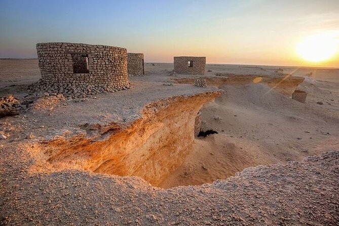 West Qatar: Richard Serra Sculpture, Umbrella Rock and Zekreet Desert Tour