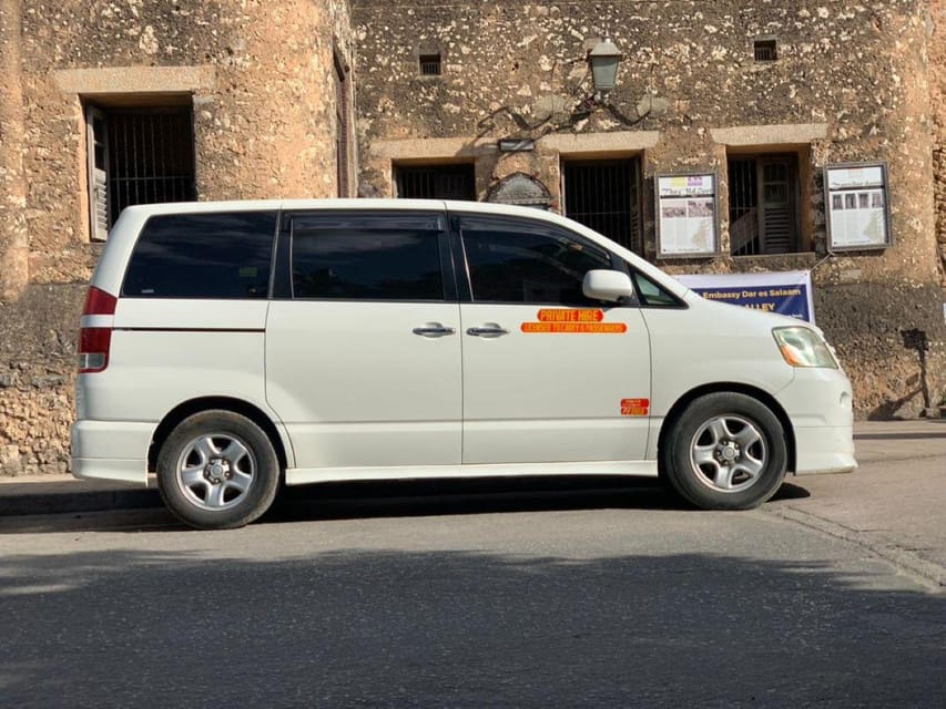 Zanzibar: Airport Transfer to Stone Town Hotels