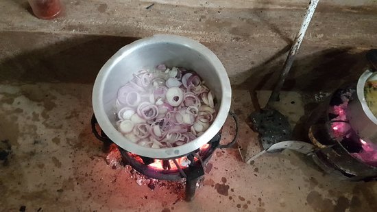 Zanzibar: Culinary Class and Sunset Dhow Cruise with Snorkeling