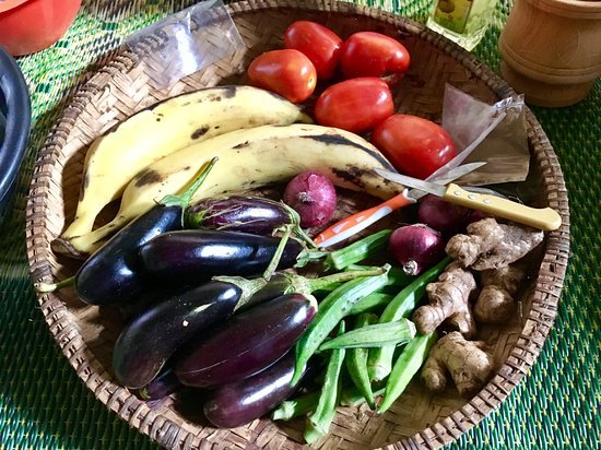 Zanzibar: Culinary Class and Sunset Dhow Cruise with Snorkeling