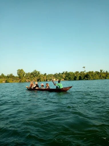 Zanzibar: Cultural Village and Nature Tour with Pangoni Caves and Canoeing