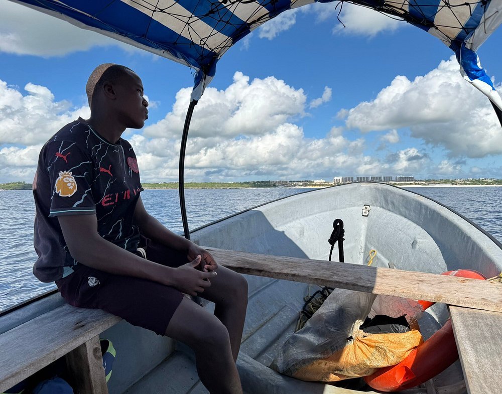 Zanzibar: Full Day Tour to Mnemba Island, Jozani Forest, Kuza Cave, Paje Beach and The Rock