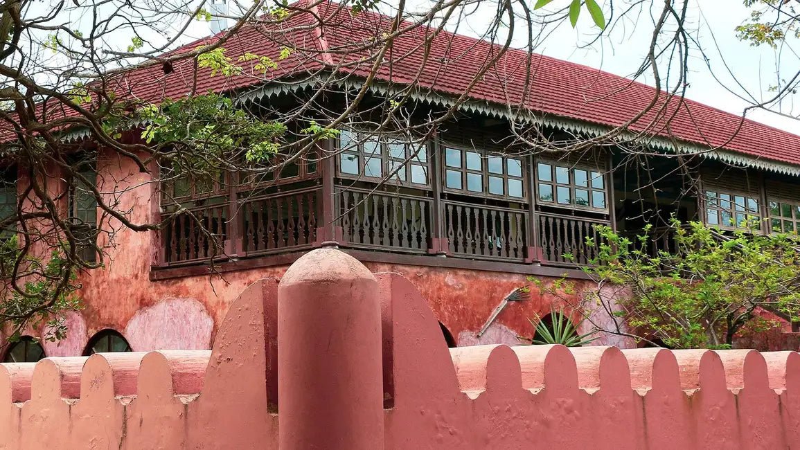 Zanzibar: Half - Day Private Boat Tour to Prison Island and Nakupenda Sandbank