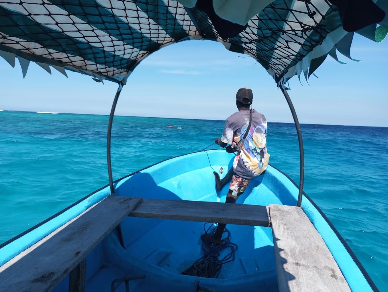 Zanzibar: Mnemba Island Snorkeling and Dolphin Tour from Nungwi or Kendwa