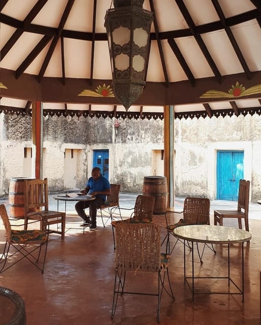 Zanzibar: Nakupenda Beach and Prison Island Day Trip with Seafood Lunch