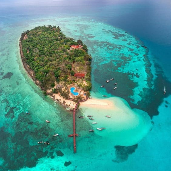 Zanzibar: Prison Island and Nakupenda Sandbank Boat Tour with BBQ Lunch