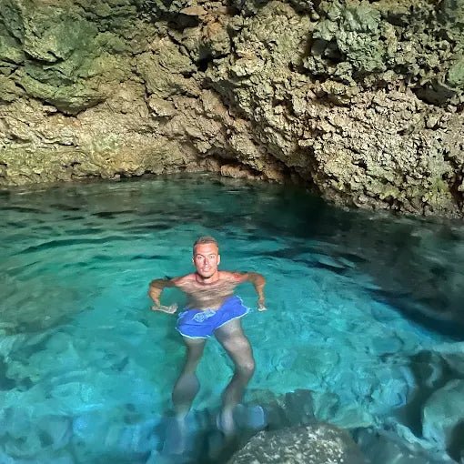 Zanzibar: Private Tour to Jozani Forest, Blue Lagoon, Kuza Cave and The Rock Restaurant