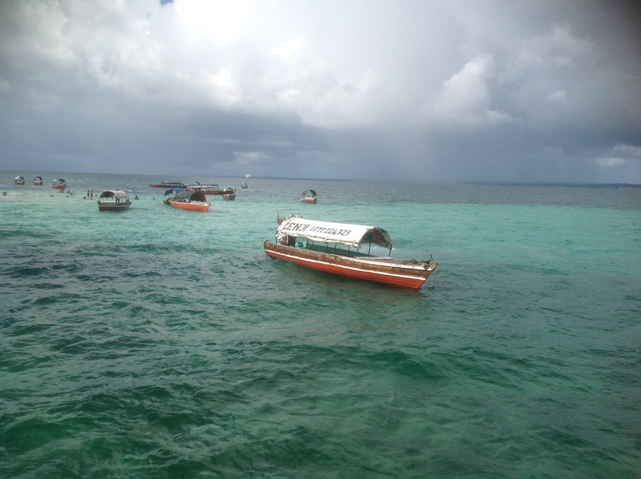Zanzibar: Stone Town and Prison Island Guided Tour with Hotel Pickup