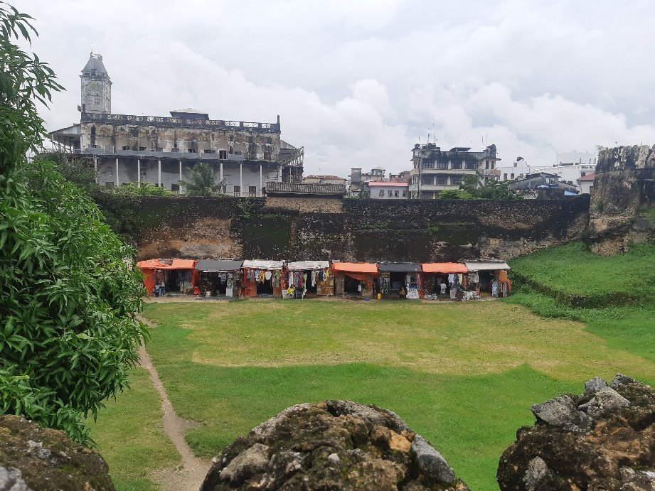 Zanzibar: Stone Town and Prison Island Guided Tour with Hotel Pickup