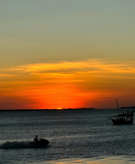 Zanzibar: Sunset Dhow Cruise from Nungwi and Kendwa