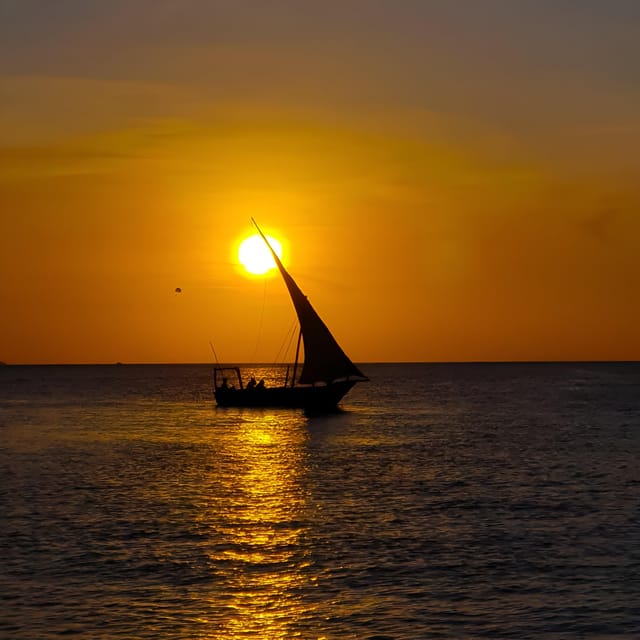 Zanzibar: Sunset Dhow Cruise from Nungwi and Kendwa