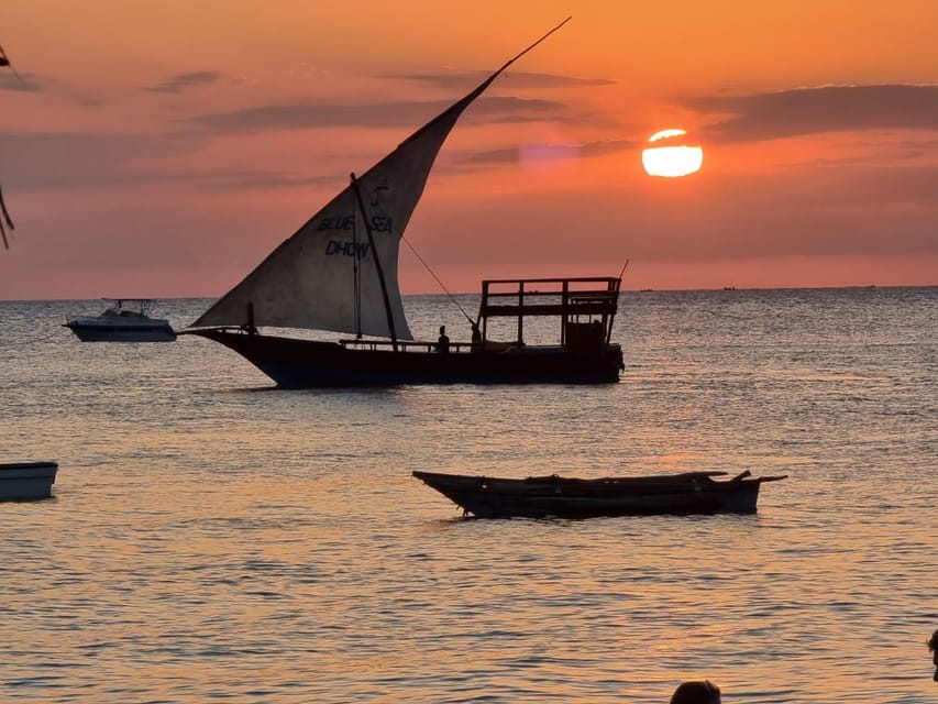 Zanzibar: Traditional Sunset Dhow Cruise from Nungwi or Kendwa