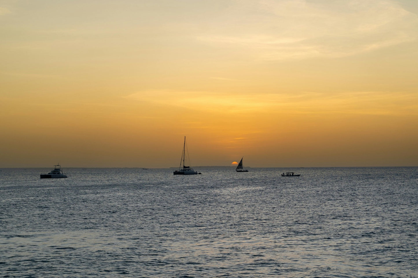 Zanzibar: Traditional Sunset Dhow Cruise from Nungwi with Music
