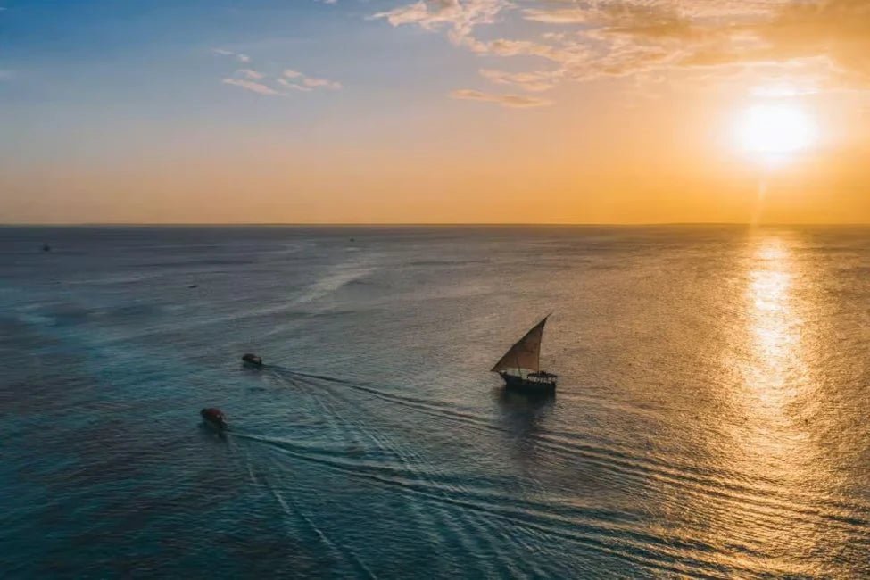 Zanzibar: Traditional Sunset Dhow Cruise from Nungwi with Music