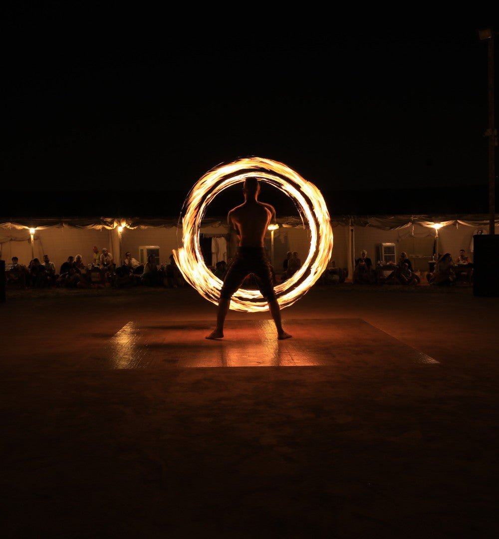 Dubai: Rote Dünen mit dem Quad, Kamelritt, Sandboarding und BBQ im Al Khayma Camp