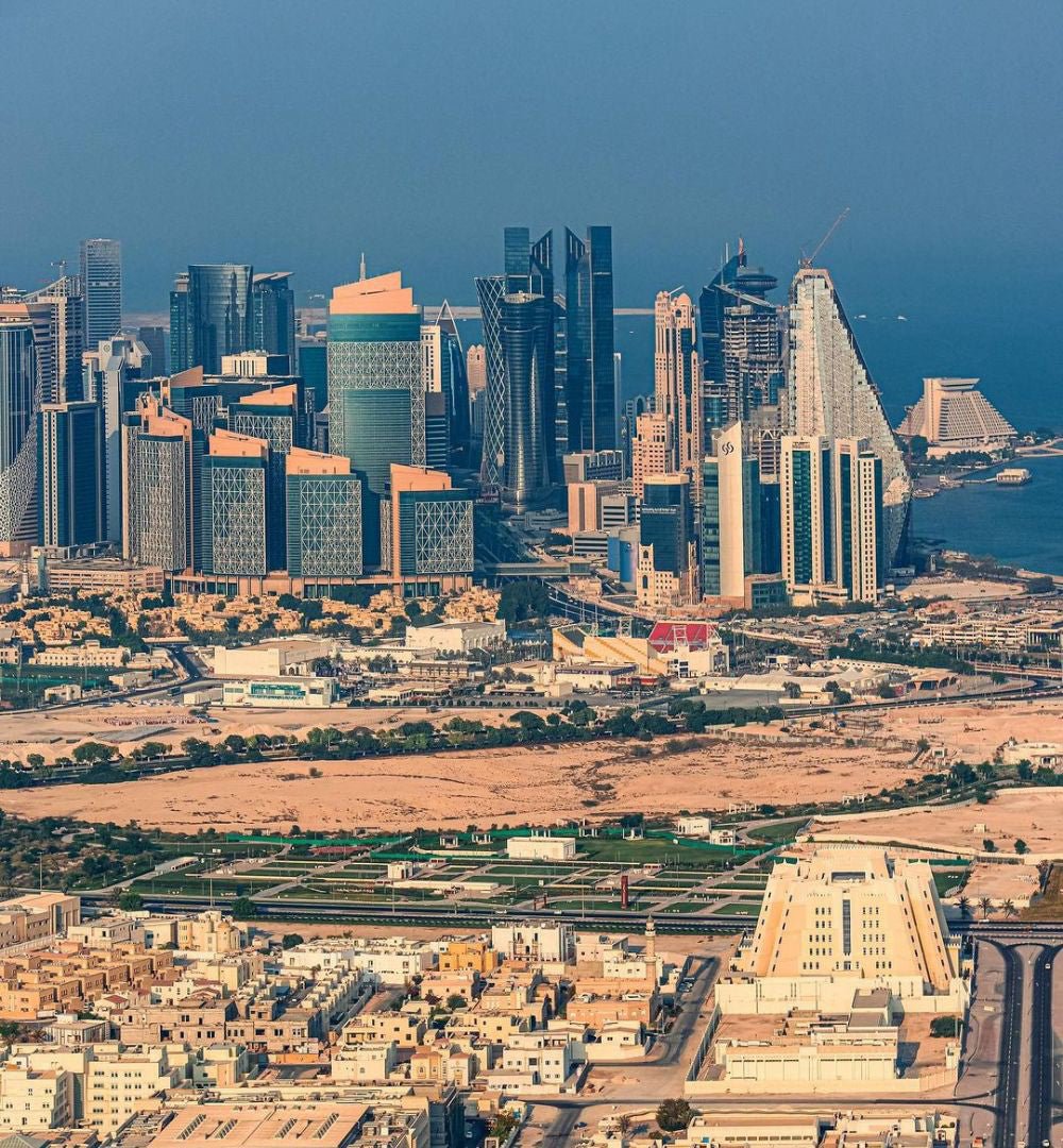 Doha: Helicopter Tour over Doha (Up to 4 passengers)