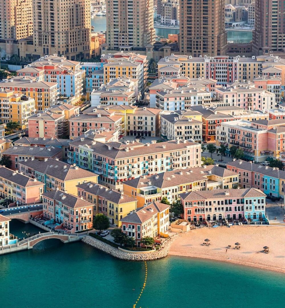 Doha: Helicopter Tour over Doha (Up to 4 passengers)
