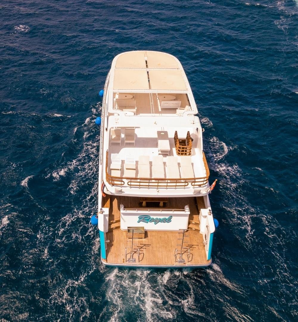Hurghada: excursión de un día en barco privado de lujo