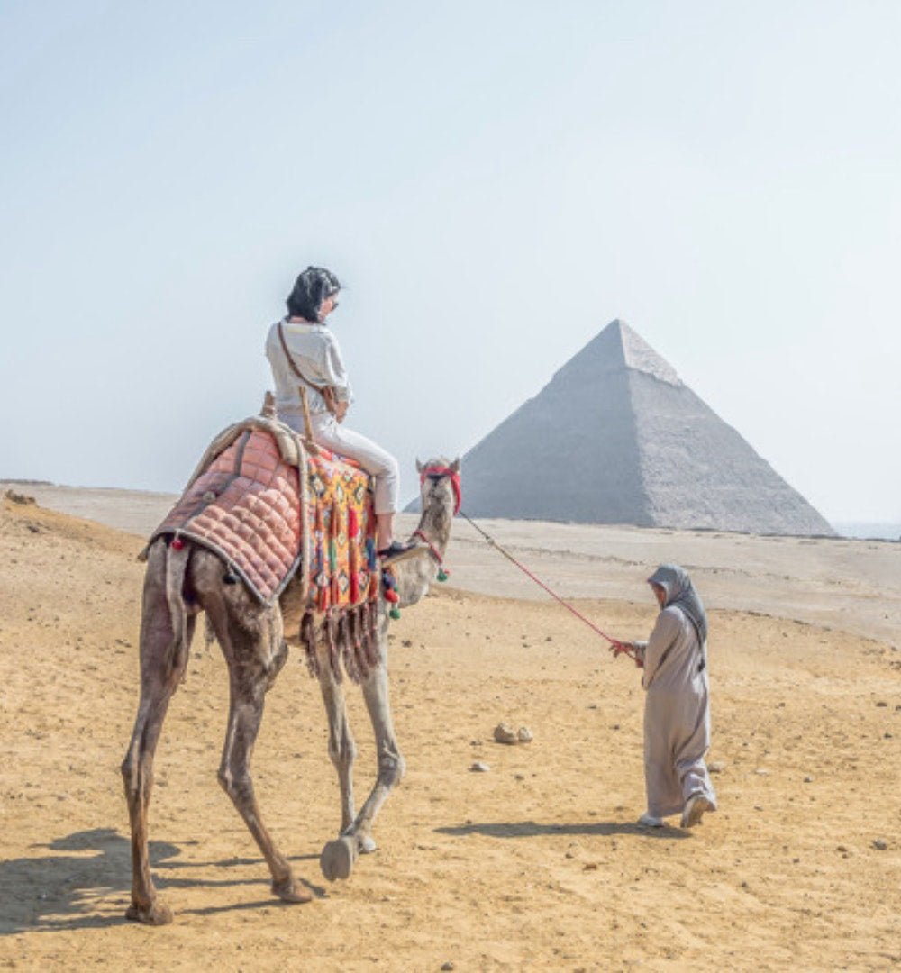 Cairo: Pyramids, Bazaar, Citadel Tour with Photographer
