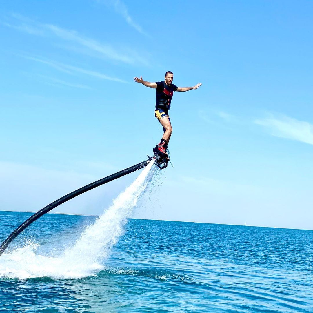 Dubái: Flyboard de 30 minutos con vistas al Burj Al Arab