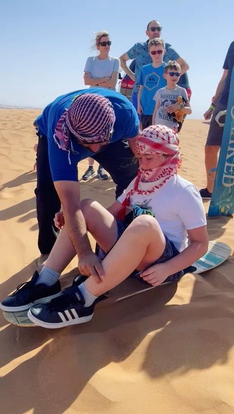Dubai: Sandboarden, Kameelrit en Rode Duinen Safari