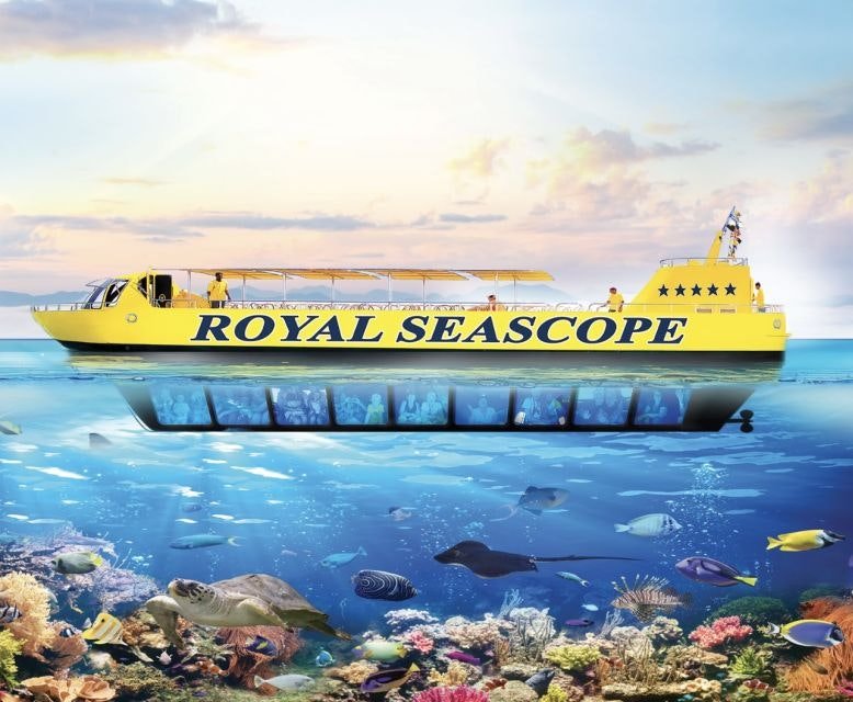 Sharm El Sheikh: Royal Seascope Glass Boat Submarine Cruise