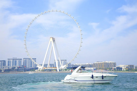 Dubai: Crociera Privata su Yacht di 34 Piedi
