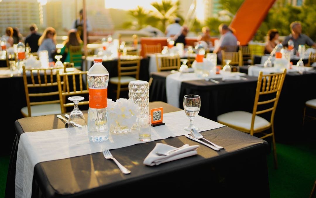 Dubai: Evening Marina Cruise with Dinner