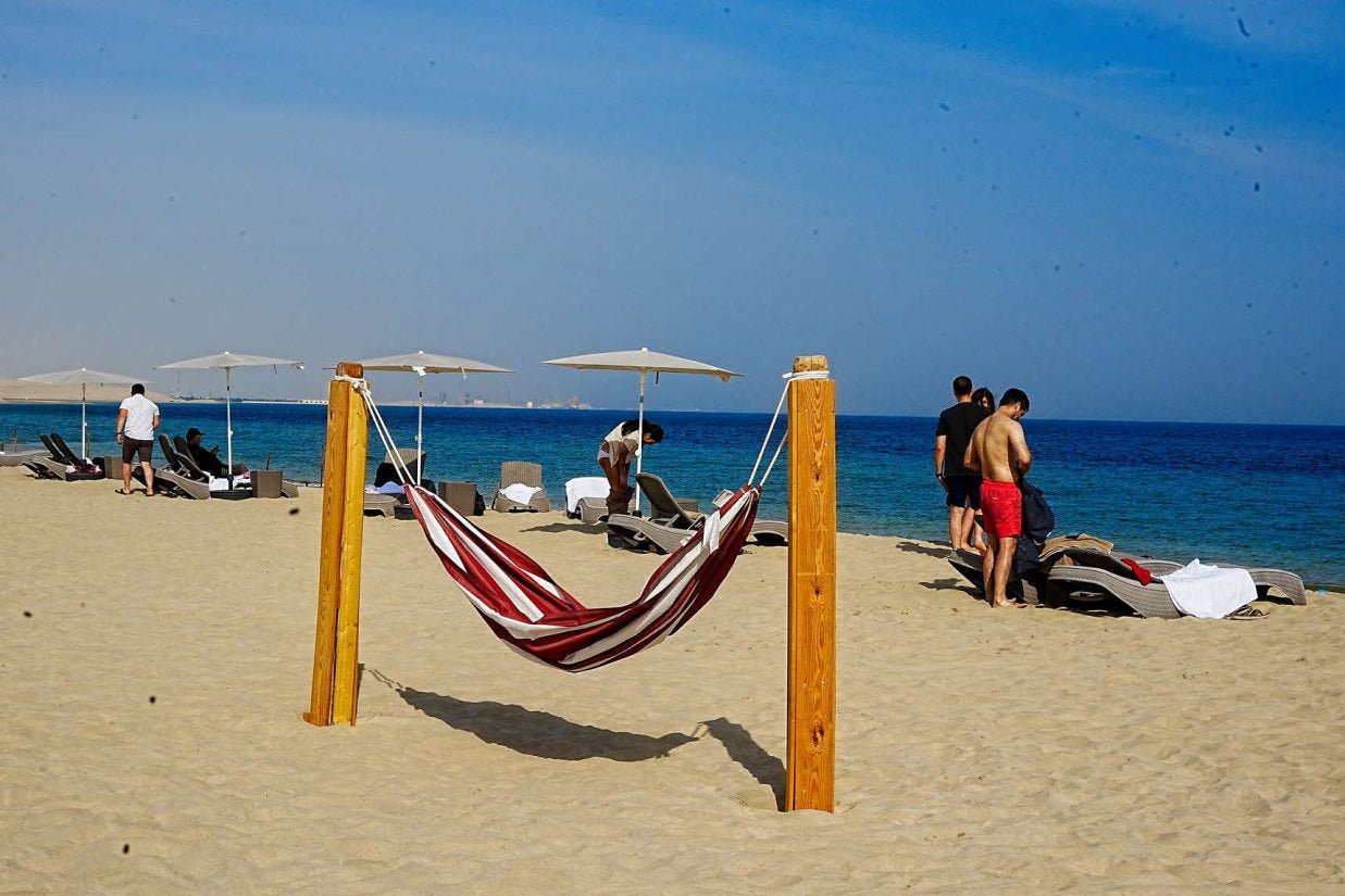 Doha: VIP Nocne Biwakowanie na Pustyni z Kolacją BBQ i Obserwacją Gwiazd