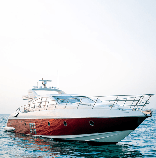 ドバイ: Sura 68フィート ラグジュアリーヨット プライベートレンタル