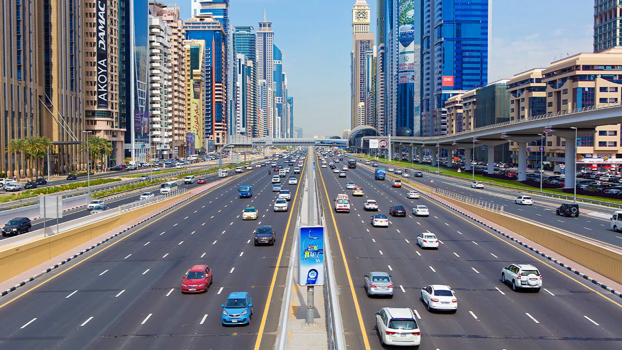 Dubai: Old and Modern Dubai City Tour with Blue Mosque Visit
