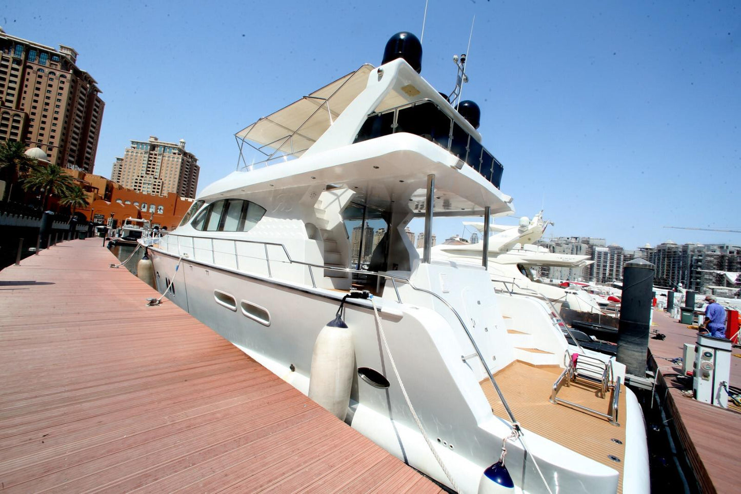 Doha: Private Yacht Rental