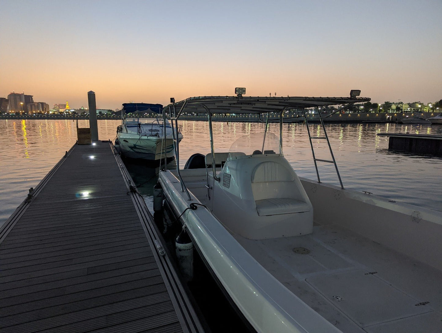 ドーハ:ファミリーフィッシングチャーター