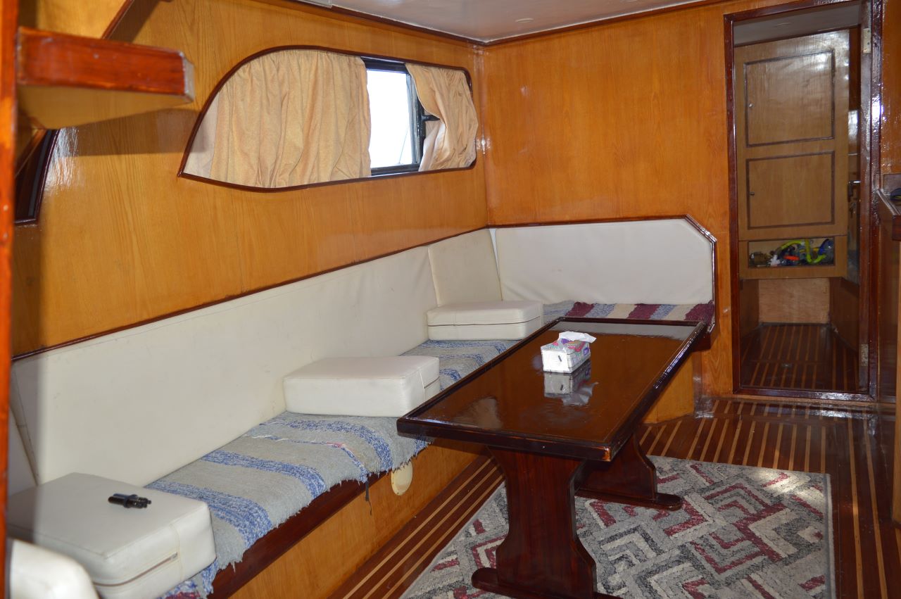 El Gouna: excursión de un día en barco privado a Bayoud