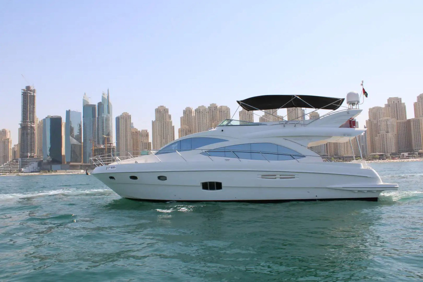 Dubai: Perjalanan Kapal Pribadi Majesty Boat 56 ft