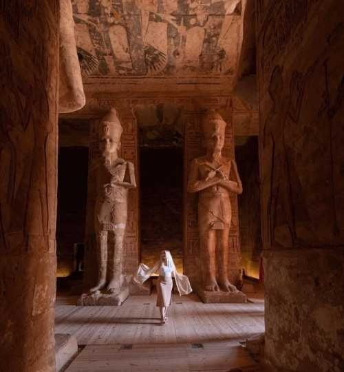 Aswan: Abu Simbel Private Guided Tour
