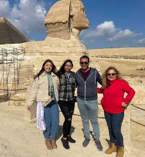Cairo: Ancient Giza Pyramids, Sphinx and Papyrus Museum Private Guided VIP Tour